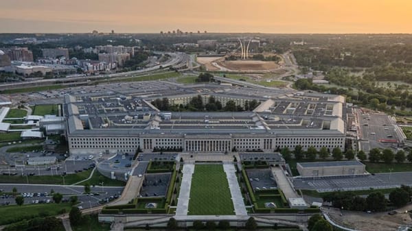 Anthropic y el Pentágono retoman conversaciones sobre contrato de IA, según CNBC