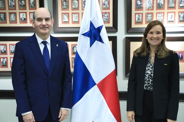 Panamá implementa medidas para mitigar crisis energética global sin subir tarifas