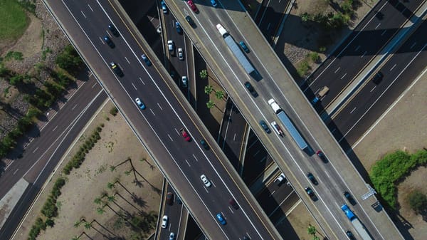 UE anuncia $1,200 millones para infraestructura regional en el Foro UE–CA en Panamá