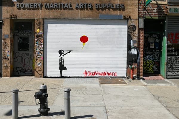 Banksy: posible revelación de identidad pone a prueba valor de sus obras