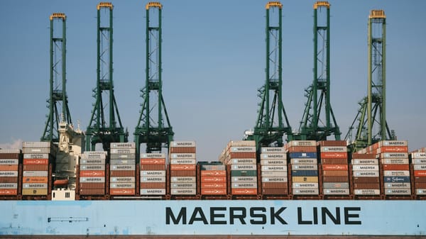 PPC demanda a Maersk en Londres: el litigio portuario suma un nuevo frente